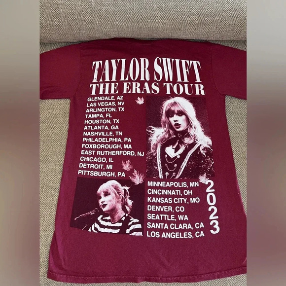 2023 Taylor Swift The Eras Tour Concert Short Sleeve Unisex Cotton T-Shirt Small - Picture 1 of 10